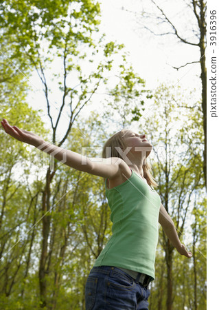 Girl in woods Girl in woods 3916396