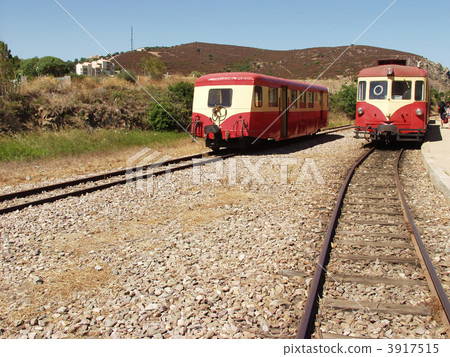 3917515