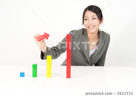 快遞增長 女生 女孩 3922533