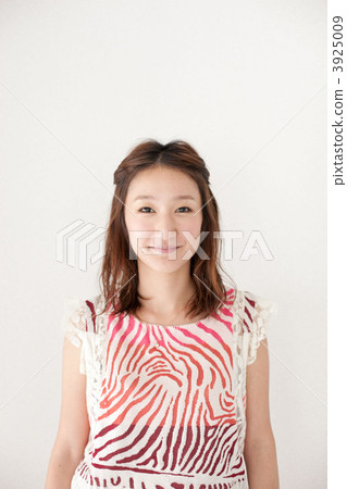 Female portrait Female portrait 3925009