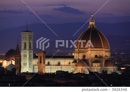 Italy World Heritage Site Florence Night Santa Maria del Fiore Cathedral (Duomo) 3926348