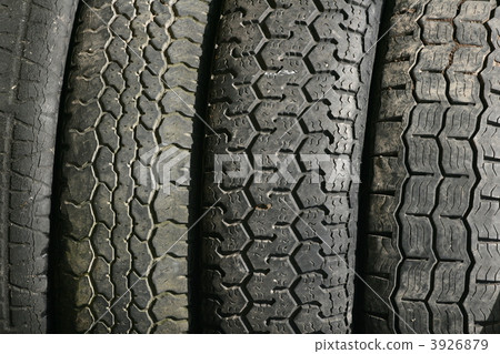 Car tires 3926879