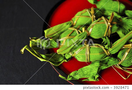 Bamboo dumpling 3928471