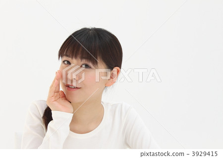 People women whisper 3929415