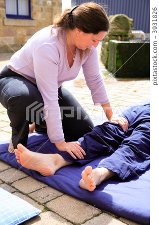 Leg massage Leg massage 3931826