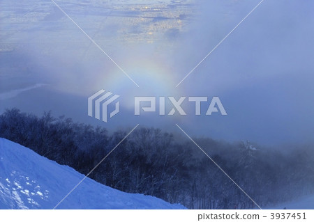 Brocken phenomenon of ski resort 3937451