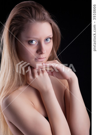 Beauty young girl look at you Beauty young girl look at you 3938666