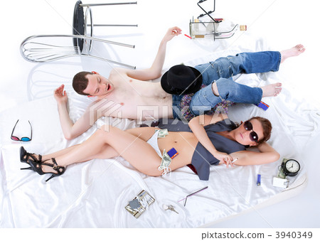 alcohol withdrawal syndrome at morning after party alcohol withdrawal syndrome at morning after party 3940349