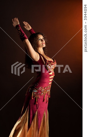 Beauty woman dance in arabian costume Beauty woman dance in arabian costume 3944894