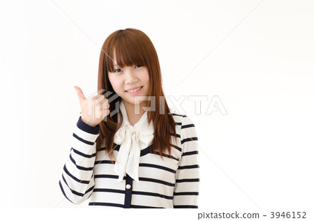 Young lady with brown hair Young lady with brown hair 3946152