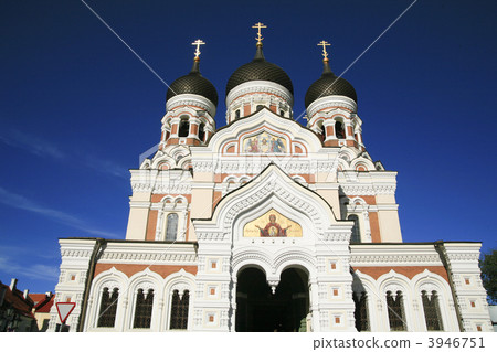 At Tallinn 3946751