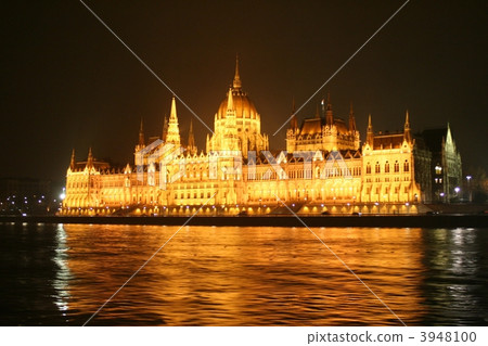 Budapest's Parliament Hungary 3948100