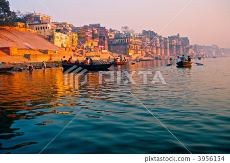 恒河-1997 年 2 月（瓦拉納西 / 印度） 3956154