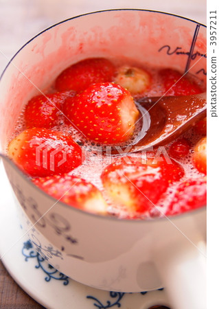 strawberry jam, confiture, jam 3957211