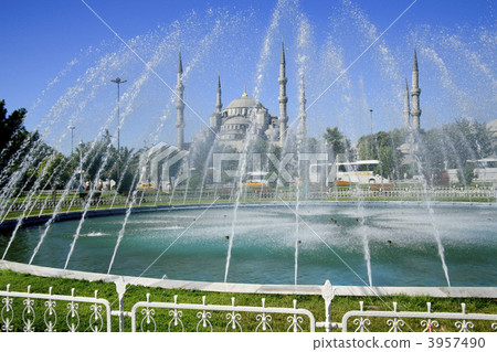 Blue Mosque in Istanbul 3957490