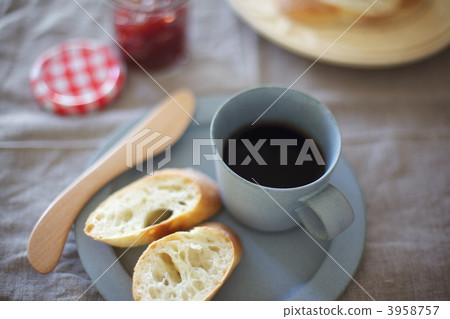 breakfast, natural light, natural lighting 3958757