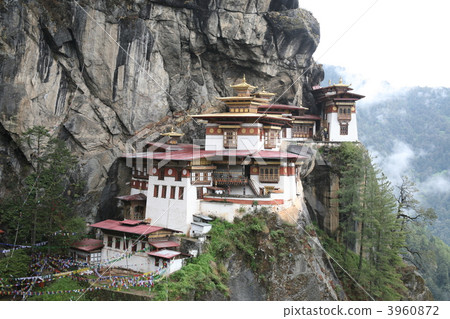 Kingdom of Bhutan Taktzan Temple 3960872