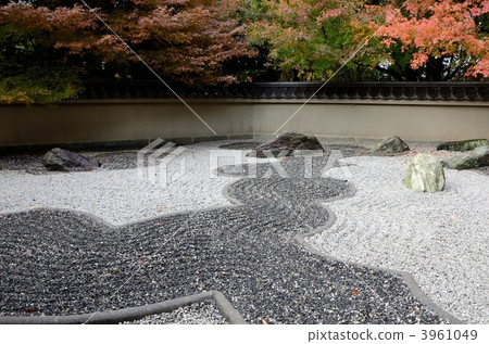 Luo Gulan, black sand expressing the clouds 3961049