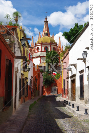 Medieval city of Mexico San Miguel de Allende 3961763