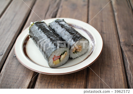 中厚海苔沙拉卷、魷魚納豆卷 中厚海苔沙拉卷、魷魚納豆卷 3962572