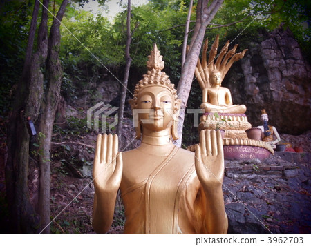 buddha statue, phou si, laos 3962703