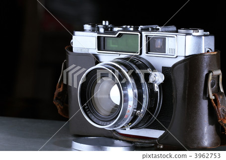 Retro camera Retro camera 3962753