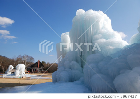 Seishiki Festival in the West Lake 3967427