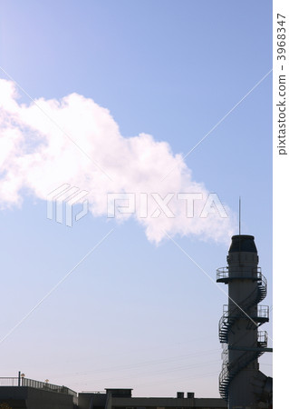 接受陽光的金町淨化廠吸煙 3968347