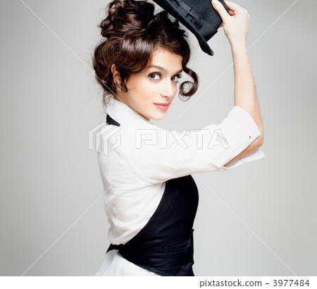 brunette with hat brunette with hat 3977484