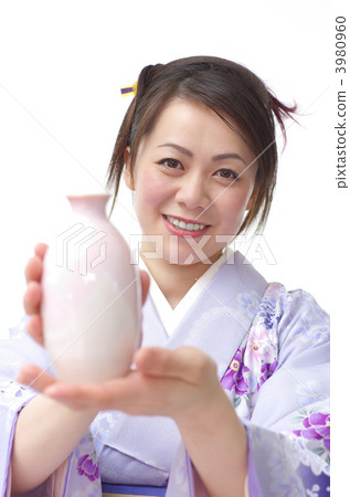 和服婦女與不寬容 3980960