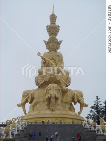 Emeishan, China 3983199