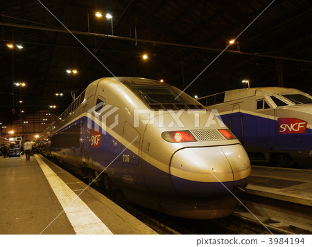 TGV of Paris · Lyon Station TGV of Paris · Lyon Station 3984194