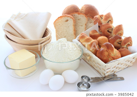 Lots of breadmaking tools Lots of breadmaking tools 3985042