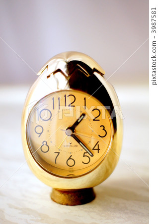 The time is money 3987581