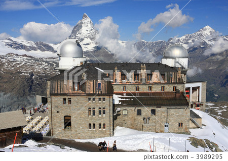 Golnarrad observatory 3989295