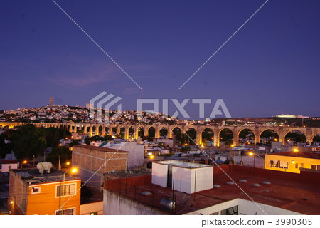 墨西哥中世紀城市克雷塔羅 3990305