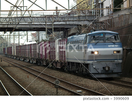Freight train EF 66 Shin Aisu station Freight train EF 66 Shin Aisu station 3990609
