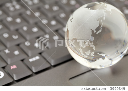 Glass Earth and PC 3990849