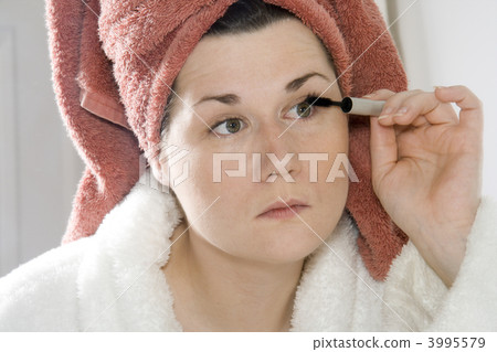 Makeup series 4 3995579