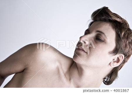 reswting girl 4001867