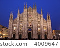 Italy World Heritage Night view of Milan Cathedral 4009647