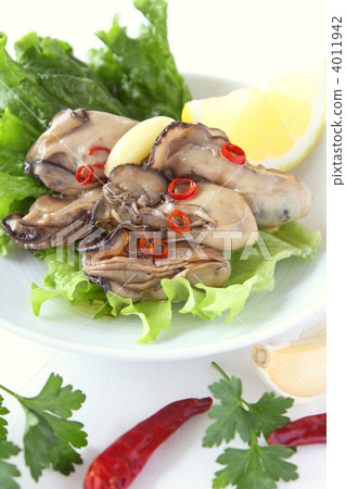 Oyster pickled in oil Oyster pickled in oil 4011942