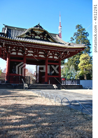“Old Shotokuin Mausoleum Soemon”和“Tokyo Tower”（東京都港區） 4012291