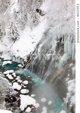 Biei's beard's waterfall 4015953