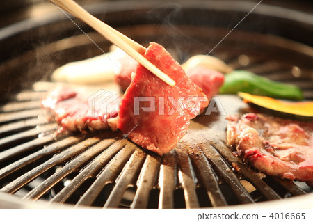  Grilled meat 4016665