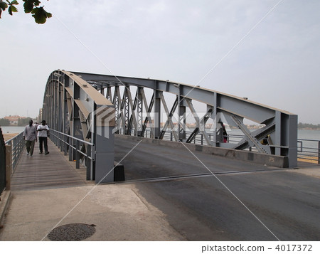 塞內加爾:聖路易斯的費德布橋 塞內加爾:聖路易斯的費德布橋 4017372