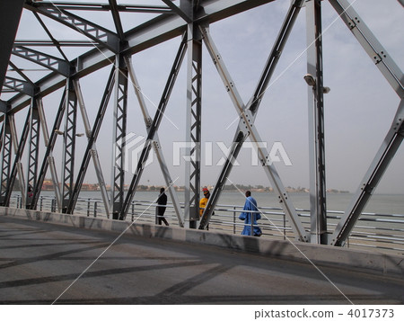 塞內加爾:聖路易斯的費德布橋 塞內加爾:聖路易斯的費德布橋 4017373