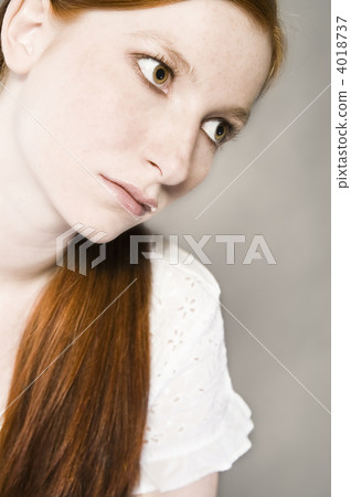 redhead with great lips 4018737