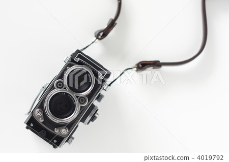 Twin-lens reflex camera-style toy camera 4019792