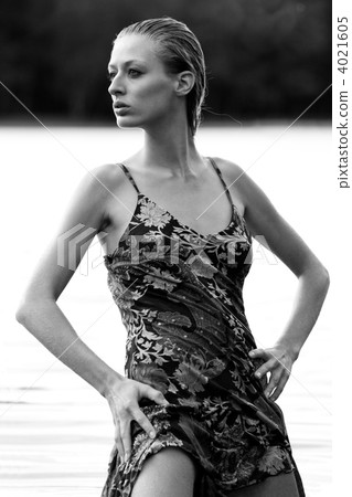 Fashion watergirl Fashion watergirl 4021605